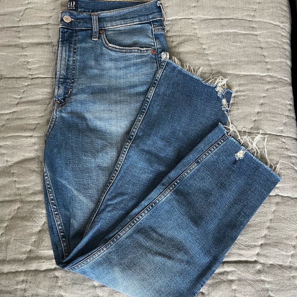 Gap high waisted cigarette jeans